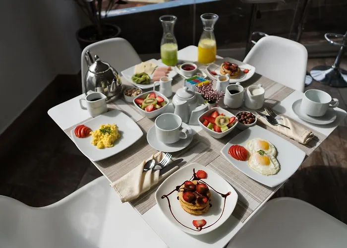 Wayqey Hotel