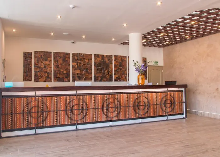 Hotel Wayqey 4*