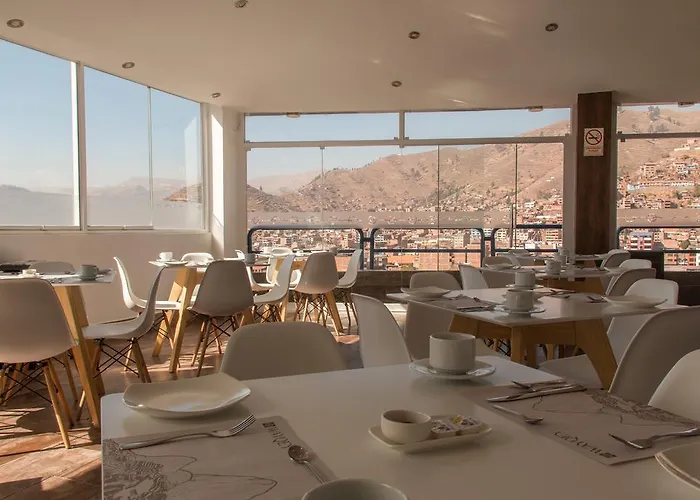Wayqey Hotel